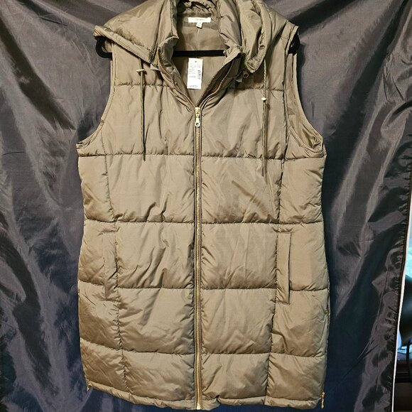 Maurices long puffer vest. NWT. Size XL - Picture 1 of 6